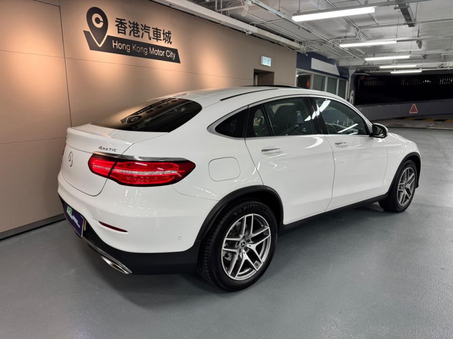GLC300 Coupe AMG Edition 4Matic - Image 2